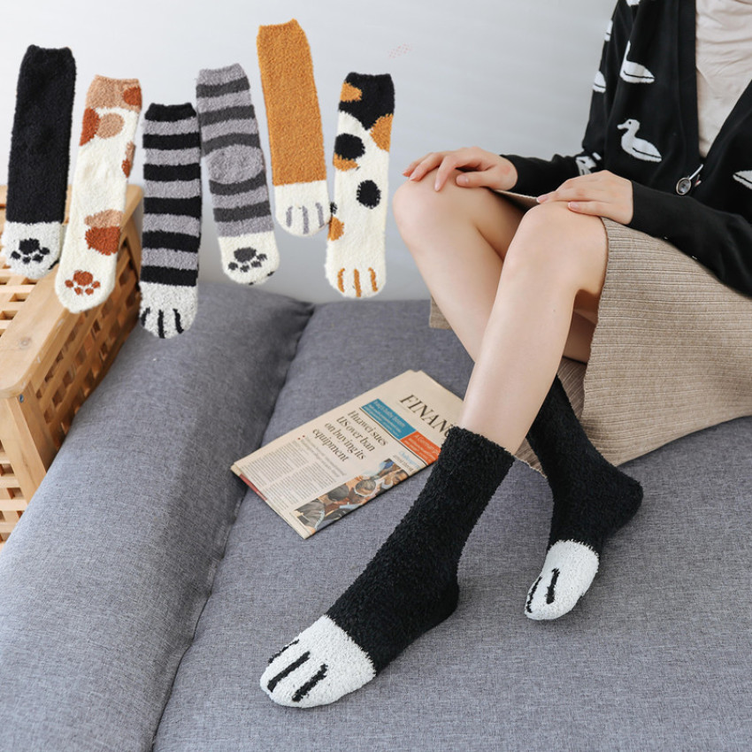 Winter cat claws cute thick warm sleep floor socks