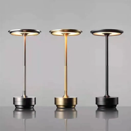 Adjustable brightness touch table lamp