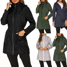 Hooded lightweight rainproof clothing