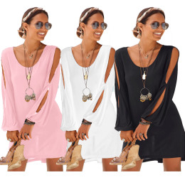 V-neck off-shoulder long-sleeved dress