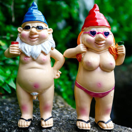 Home Garden Design Men and Women Dwarfs