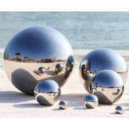 Stainless steel decorative balls