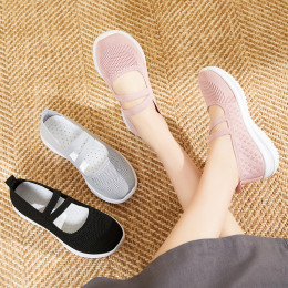 Breathable fly knit shoes