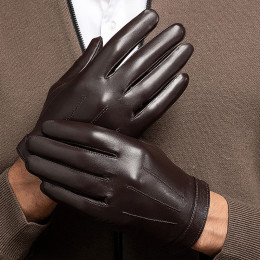 Comfortable and warm sheepskin gloves