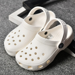 Lightweight non-slip beach sandals
