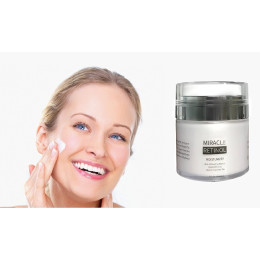 Miracle Retinol Anti-Aging Cream on 50ml - improves skin texture and gives more glow! 