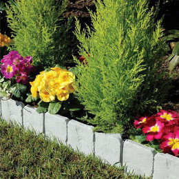 Garden Fence Edging Cobbled Stone Effect Plastic Lawn Edging  