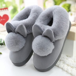 Plush bunny platform slippers