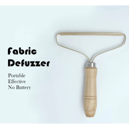 Portable Manual Defuzzer Wood Lint Remover with Pure Copper Head, Beech Handle